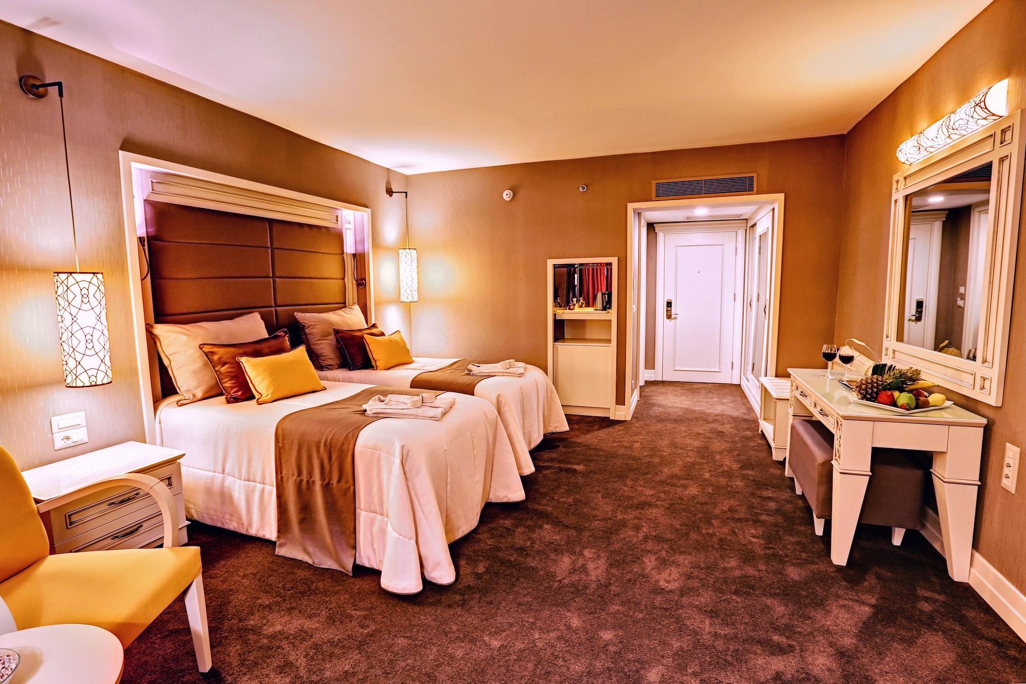 Suhan360 Hotel & Spa (Adults Only) Kusadasi Exterior photo